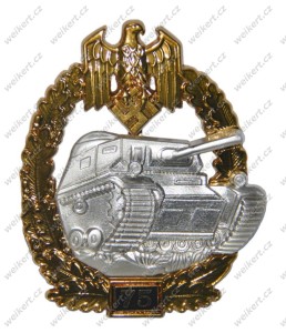 Pancerna odznaka szturmowa z liczbą operacji - 75 szturmów