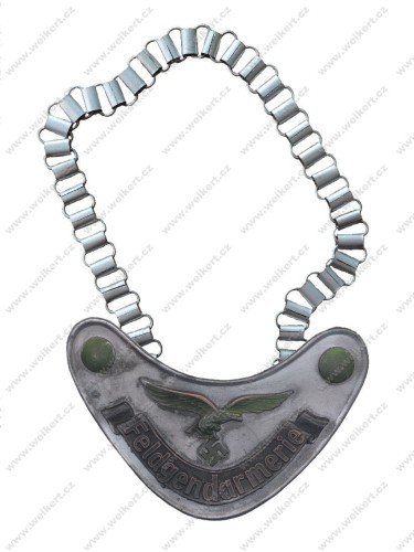 Zgodnie z Dz. U. 94 Nr 24 poz. 83, sprost.: Dz. U. 94 Nr 43 poz. 170, kopiowanie, przetwarzanie i rozpowszechnianie tych materiałów w całości lub w części bez mojej zgody jest zabronione i stanowi naruszenie praw autorskich przez co podlega karze.