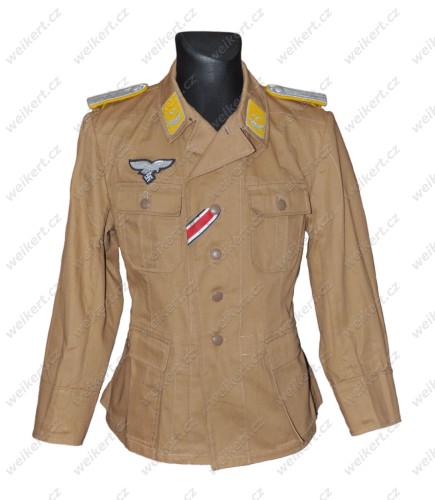 Zgodnie z Dz. U. 94 Nr 24 poz. 83, sprost.: Dz. U. 94 Nr 43 poz. 170, kopiowanie, przetwarzanie i rozpowszechnianie tych materiałów w całości lub w części bez mojej zgody jest zabronione i stanowi naruszenie praw autorskich przez co podlega karze.