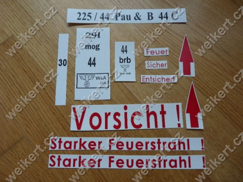 Zgodnie z Dz. U. 94 Nr 24 poz. 83, sprost.: Dz. U. 94 Nr 43 poz. 170, kopiowanie, przetwarzanie i rozpowszechnianie tych materiałów w całości lub w części bez mojej zgody jest zabronione i stanowi naruszenie praw autorskich przez co podlega karze.