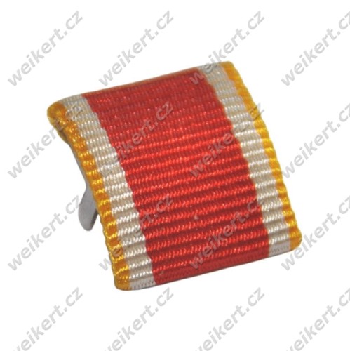 Zgodnie z Dz. U. 94 Nr 24 poz. 83, sprost.: Dz. U. 94 Nr 43 poz. 170, kopiowanie, przetwarzanie i rozpowszechnianie tych materiałów w całości lub w części bez mojej zgody jest zabronione i stanowi naruszenie praw autorskich przez co podlega karze.