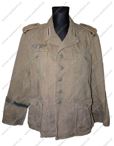 Zgodnie z Dz. U. 94 Nr 24 poz. 83, sprost.: Dz. U. 94 Nr 43 poz. 170, kopiowanie, przetwarzanie i rozpowszechnianie tych materiałów w całości lub w części bez mojej zgody jest zabronione i stanowi naruszenie praw autorskich przez co podlega karze.