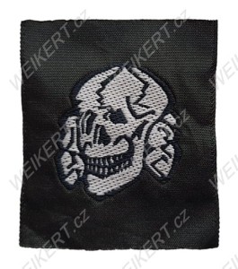 BeVo - Totenkopf auf einer schiffchen und feldmützen - WAFFEN SS - No.4