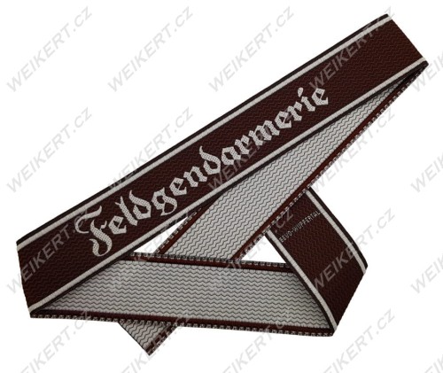 Zgodnie z Dz. U. 94 Nr 24 poz. 83, sprost.: Dz. U. 94 Nr 43 poz. 170, kopiowanie, przetwarzanie i rozpowszechnianie tych materiałów w całości lub w części bez mojej zgody jest zabronione i stanowi naruszenie praw autorskich przez co podlega karze.