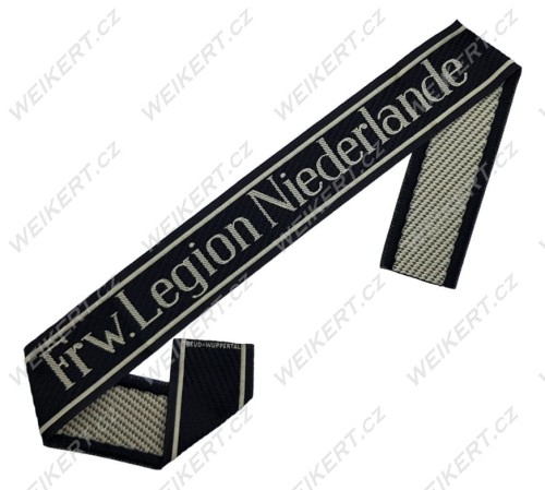 Zgodnie z Dz. U. 94 Nr 24 poz. 83, sprost.: Dz. U. 94 Nr 43 poz. 170, kopiowanie, przetwarzanie i rozpowszechnianie tych materiałów w całości lub w części bez mojej zgody jest zabronione i stanowi naruszenie praw autorskich przez co podlega karze.