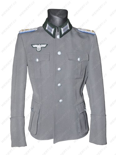 Zgodnie z Dz. U. 94 Nr 24 poz. 83, sprost.: Dz. U. 94 Nr 43 poz. 170, kopiowanie, przetwarzanie i rozpowszechnianie tych materiałów w całości lub w części bez zgody autora jest zabronione i stanowi naruszenie praw autorskich przez co podlega karze.