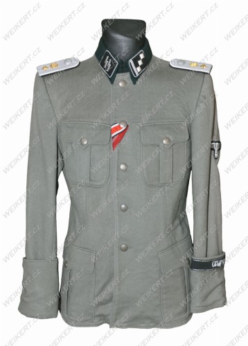 Zgodnie z Dz. U. 94 Nr 24 poz. 83, sprost.: Dz. U. 94 Nr 43 poz. 170, kopiowanie, przetwarzanie i rozpowszechnianie tych materiałów w całości lub w części bez zgody autora jest zabronione i stanowi naruszenie praw autorskich przez co podlega karze.