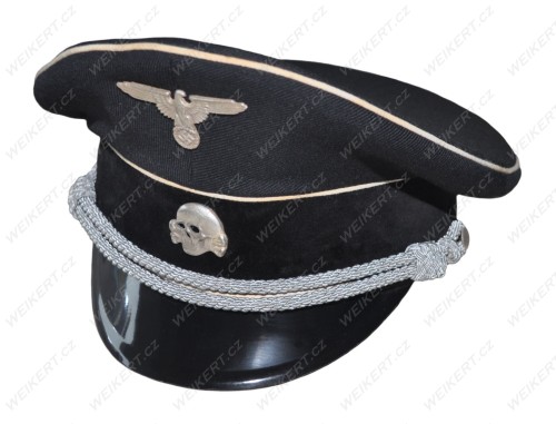 Zgodnie z Dz. U. 94 Nr 24 poz. 83, sprost.: Dz. U. 94 Nr 43 poz. 170, kopiowanie, przetwarzanie i rozpowszechnianie tych materiałów w całości lub w części bez zgody autora jest zabronione i stanowi naruszenie praw autorskich przez co podlega karze.