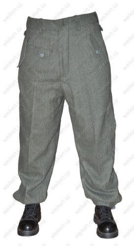 Zgodnie z Dz. U. 94 Nr 24 poz. 83, sprost.: Dz. U. 94 Nr 43 poz. 170, kopiowanie, przetwarzanie i rozpowszechnianie tych materiałów w całości lub w części bez mojej zgody jest zabronione i stanowi naruszenie praw autorskich przez co podlega karze.