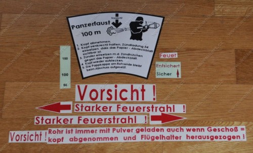 Zgodnie z Dz. U. 94 Nr 24 poz. 83, sprost.: Dz. U. 94 Nr 43 poz. 170, kopiowanie, przetwarzanie i rozpowszechnianie tych materiałów w całości lub w części bez mojej zgody jest zabronione i stanowi naruszenie praw autorskich przez co podlega karze.