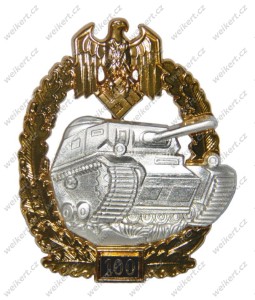 Pancerna odznaka szturmowa z liczbą operacji - 100 szturmów