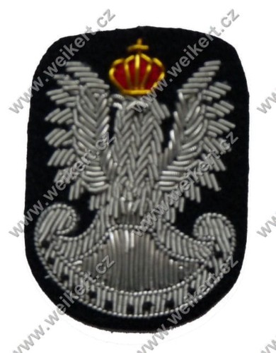 Zgodnie z Dz. U. 94 Nr 24 poz. 83, sprost.: Dz. U. 94 Nr 43 poz. 170, kopiowanie, przetwarzanie i rozpowszechnianie tych materiałów w całości lub w części bez mojej zgody jest zabronione i stanowi naruszenie praw autorskich przez co podlega karze.